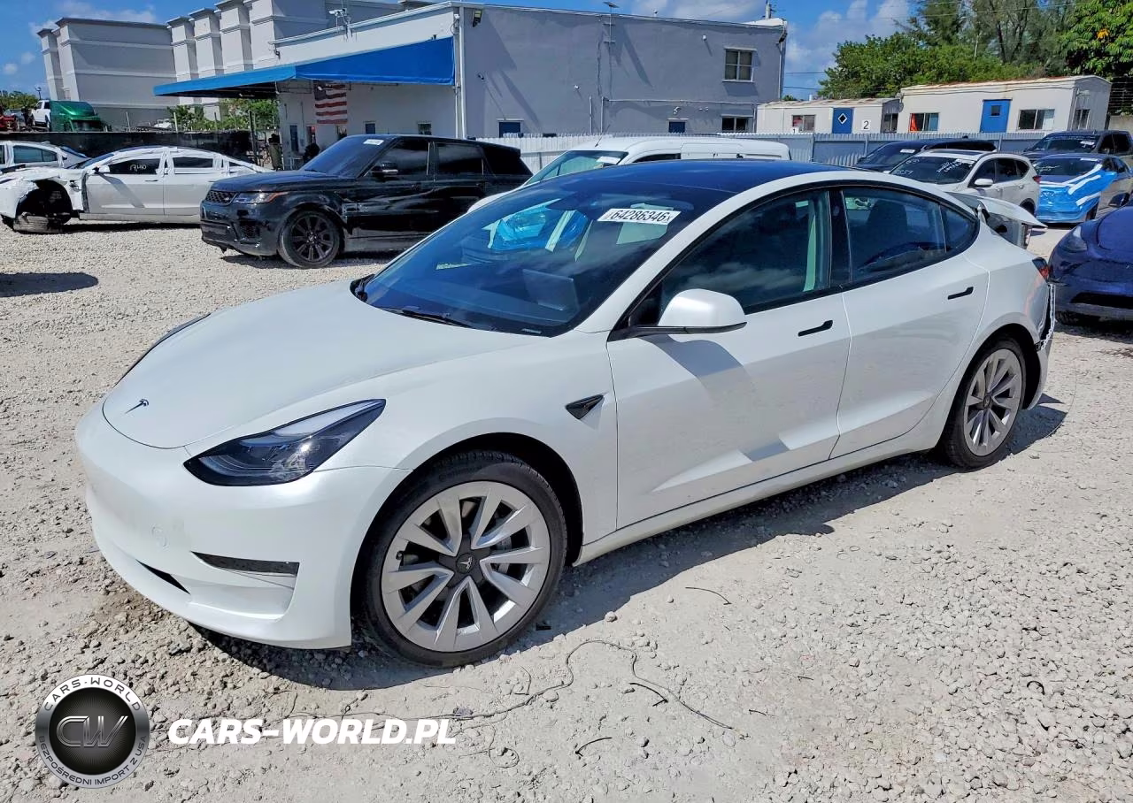 2023 Tesla Model 3 – zdjęcie 1 z 12