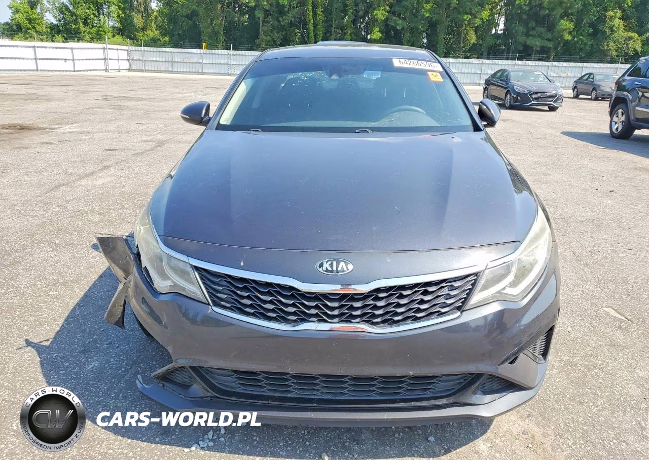 2019 Kia Optima Lx VIN:5XXGT4L3XKG329065 - 5