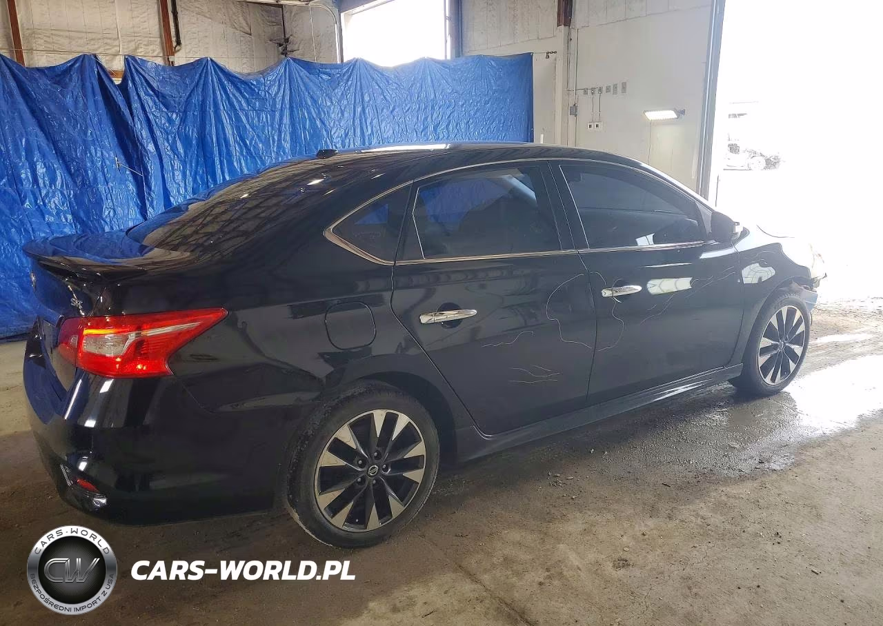2018 Nissan Sentra Sr VIN:3N1AB7APXJY340110 - 3