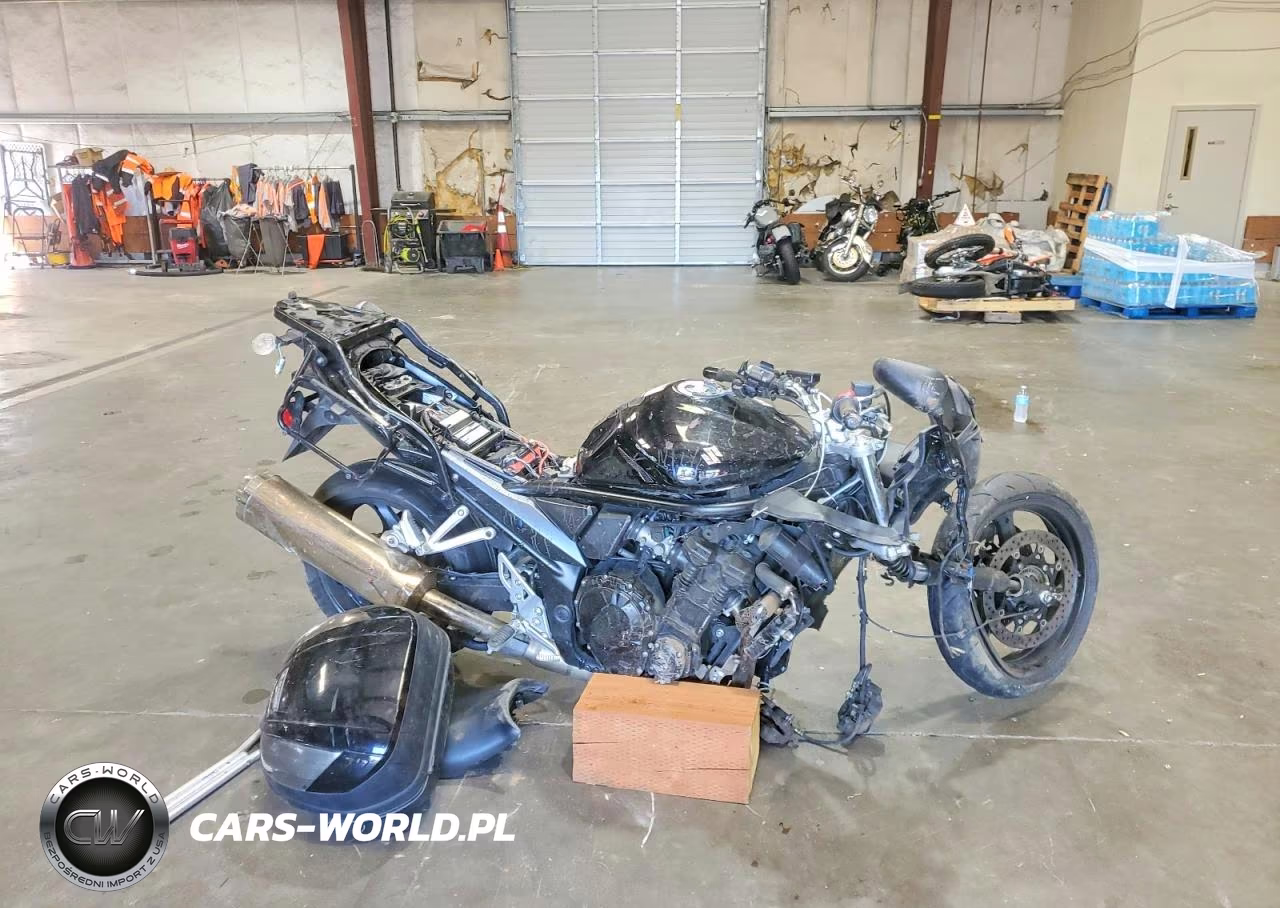 2011 Suzuki Gsx1250 F – zdjęcie 1 z 9