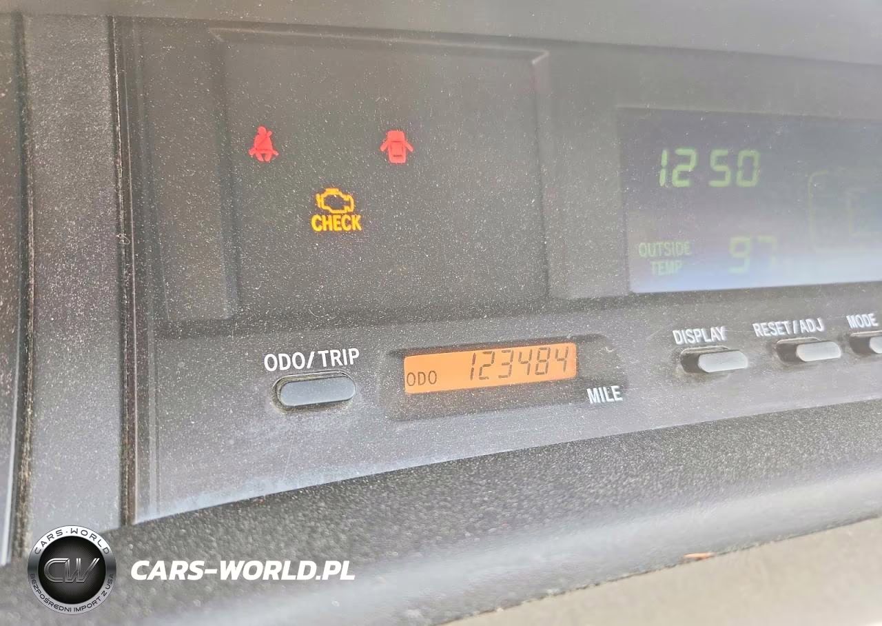 2000 Toyota Avalon Xls VIN:4T1BF28B6YU020276 - 9