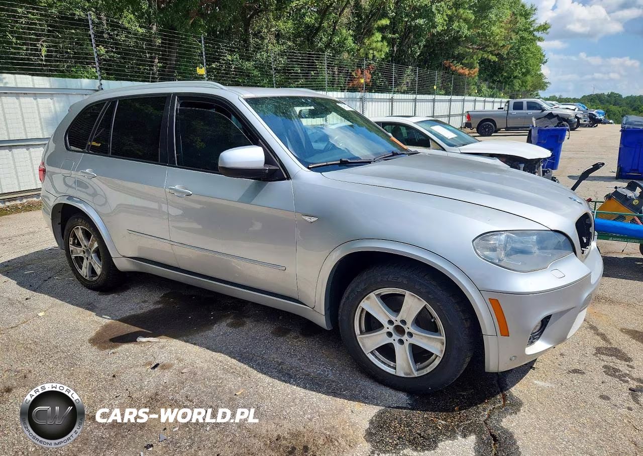 2013 BMW X5 VIN:5UXZV4C51D0E11082 - 4