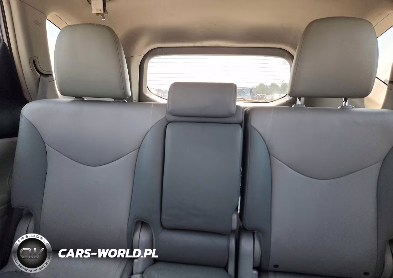 2014 Toyota Prius V Five VIN:JTDZN3EU5E3327117 - 10