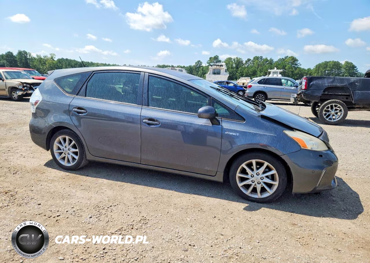 2014 Toyota Prius V Five VIN:JTDZN3EU5E3327117 - 4