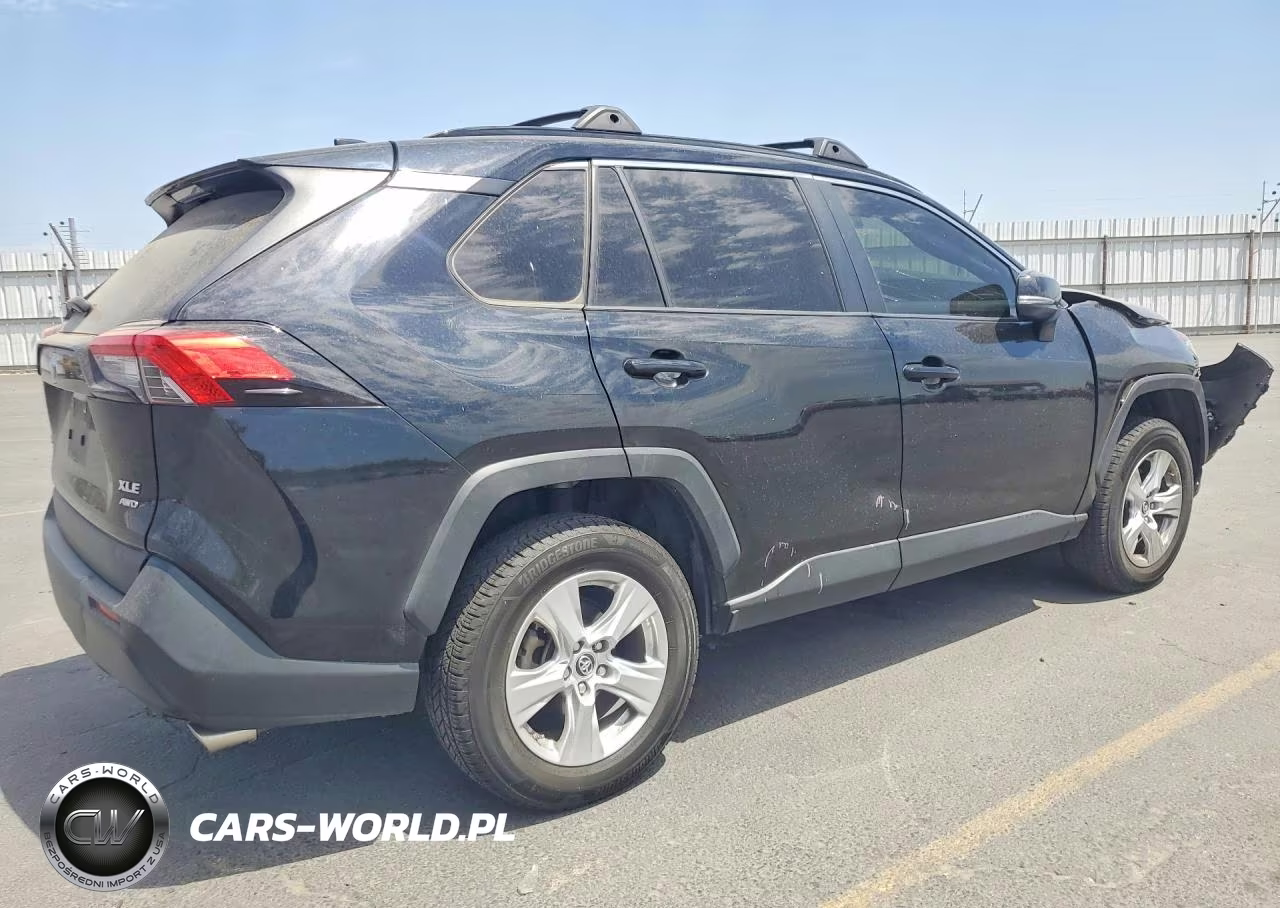 2019 Toyota Rav4 Xle VIN:JTMP1RFVXKD026409 - 3