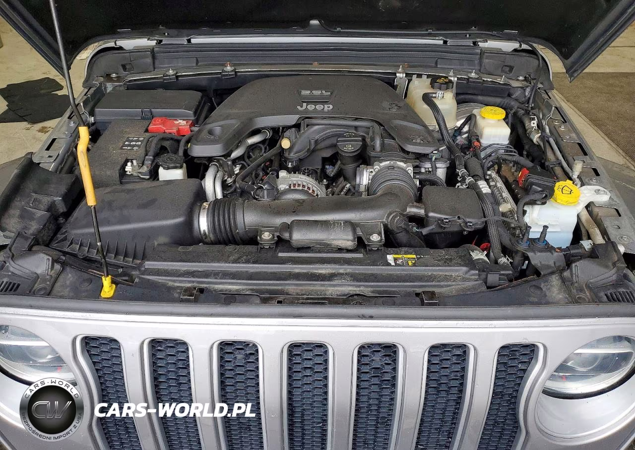 2018 Jeep Wrangler Unlimited Sahara VIN:1C4HJXEG6JW249142 - 12