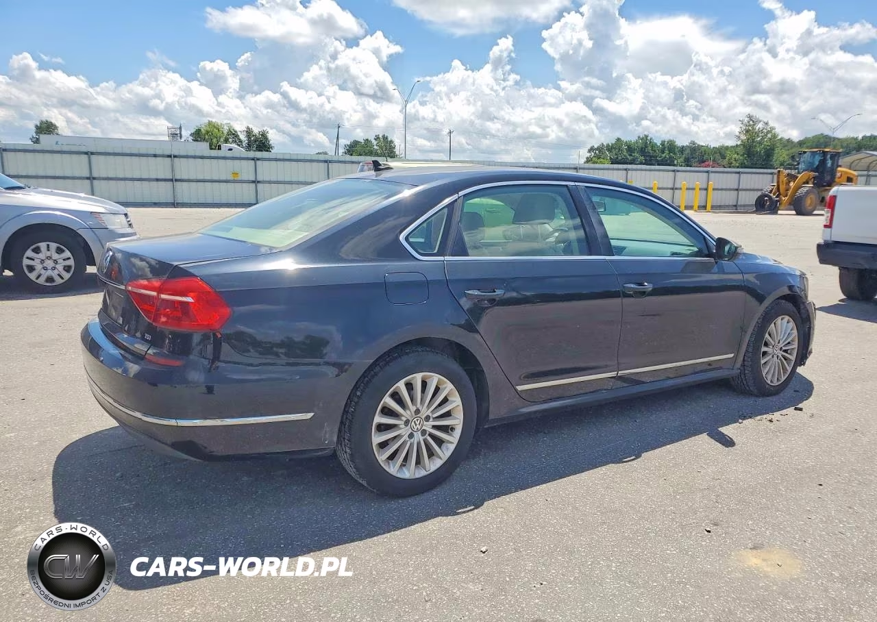 2016 Volkswagen Passat Se VIN:1VWBS7A39GC034318 - 3