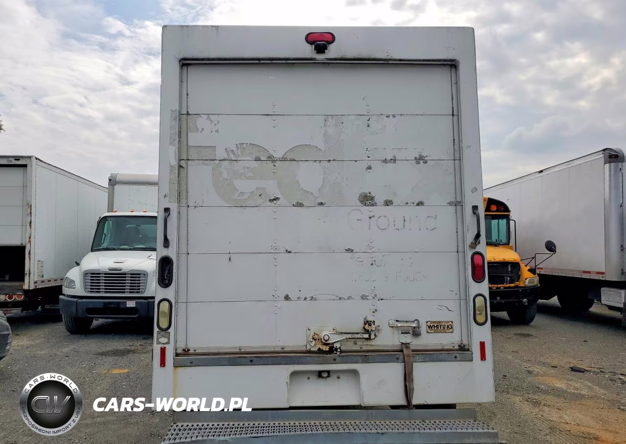 2010 Chevrolet Express G3500 VIN:1GB3G2BG3A1161392 - 6