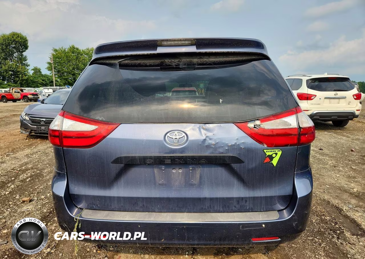 2015 Toyota Sienna L 7-Passenger VIN:5TDZK3DC2FS528684 - 6