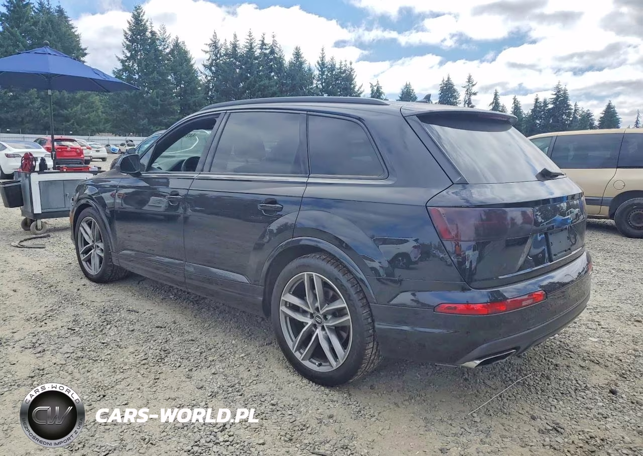 2017 Audi Q7 Prestige VIN:WA1VAAF78HD020654 - 2