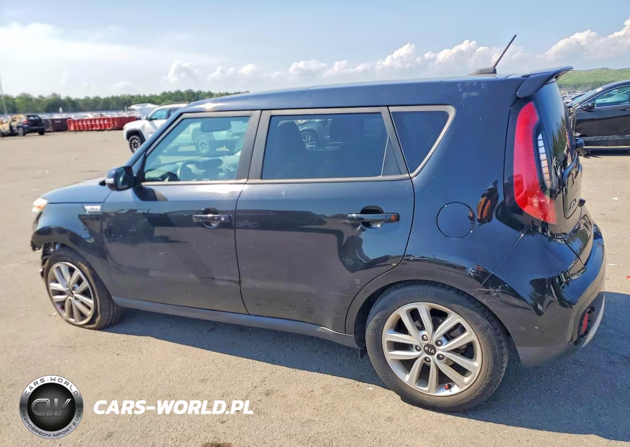 2018 Kia Soul + VIN:KNDJP3A51J7516596 - 2