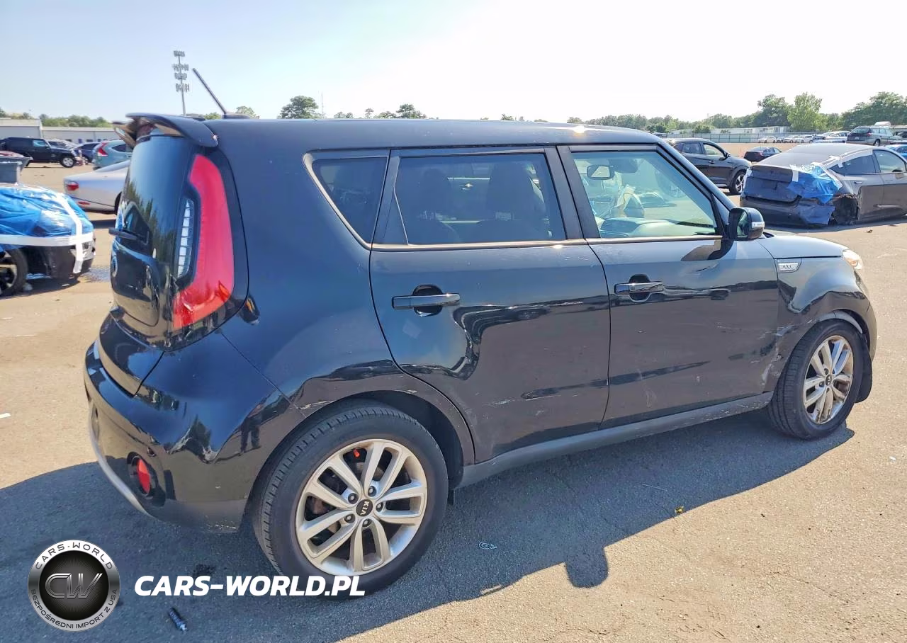 2018 Kia Soul + VIN:KNDJP3A51J7516596 - 3