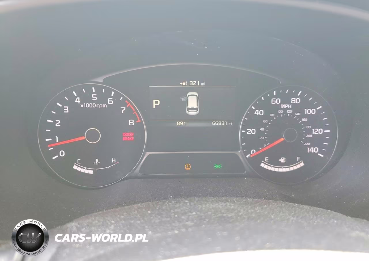 2018 Kia Soul + VIN:KNDJP3A51J7516596 - 9