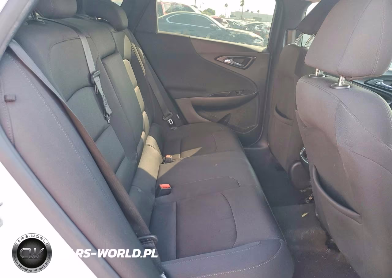 2018 Chevrolet Malibu Lt VIN:1G1ZD5STXJF282025 - 10
