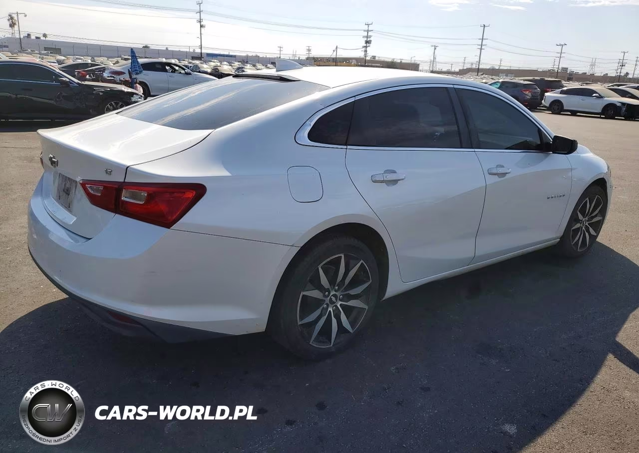 2018 Chevrolet Malibu Lt VIN:1G1ZD5STXJF282025 - 3