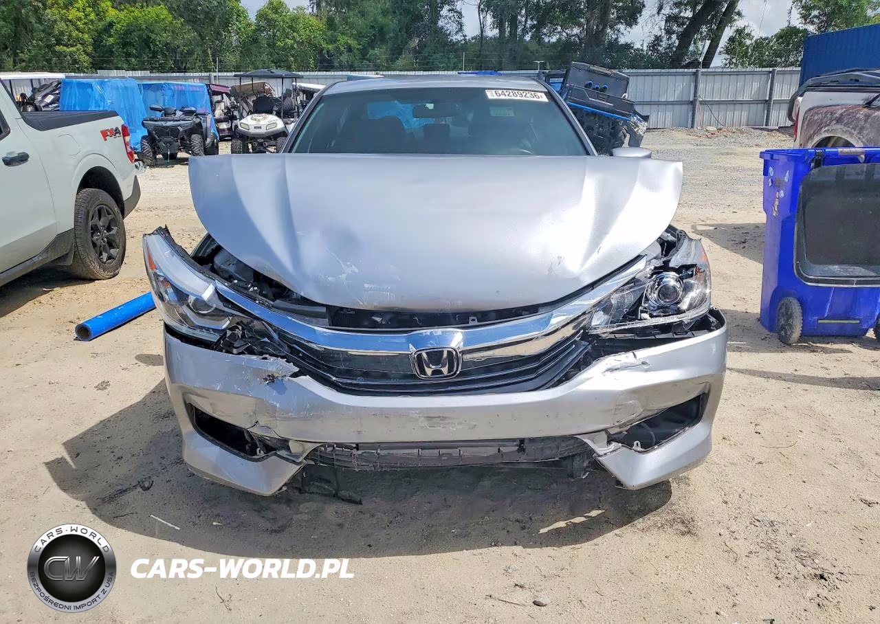 2017 Honda Accord Sport Special Edition VIN:1HGCR2F12HA058343 - 5