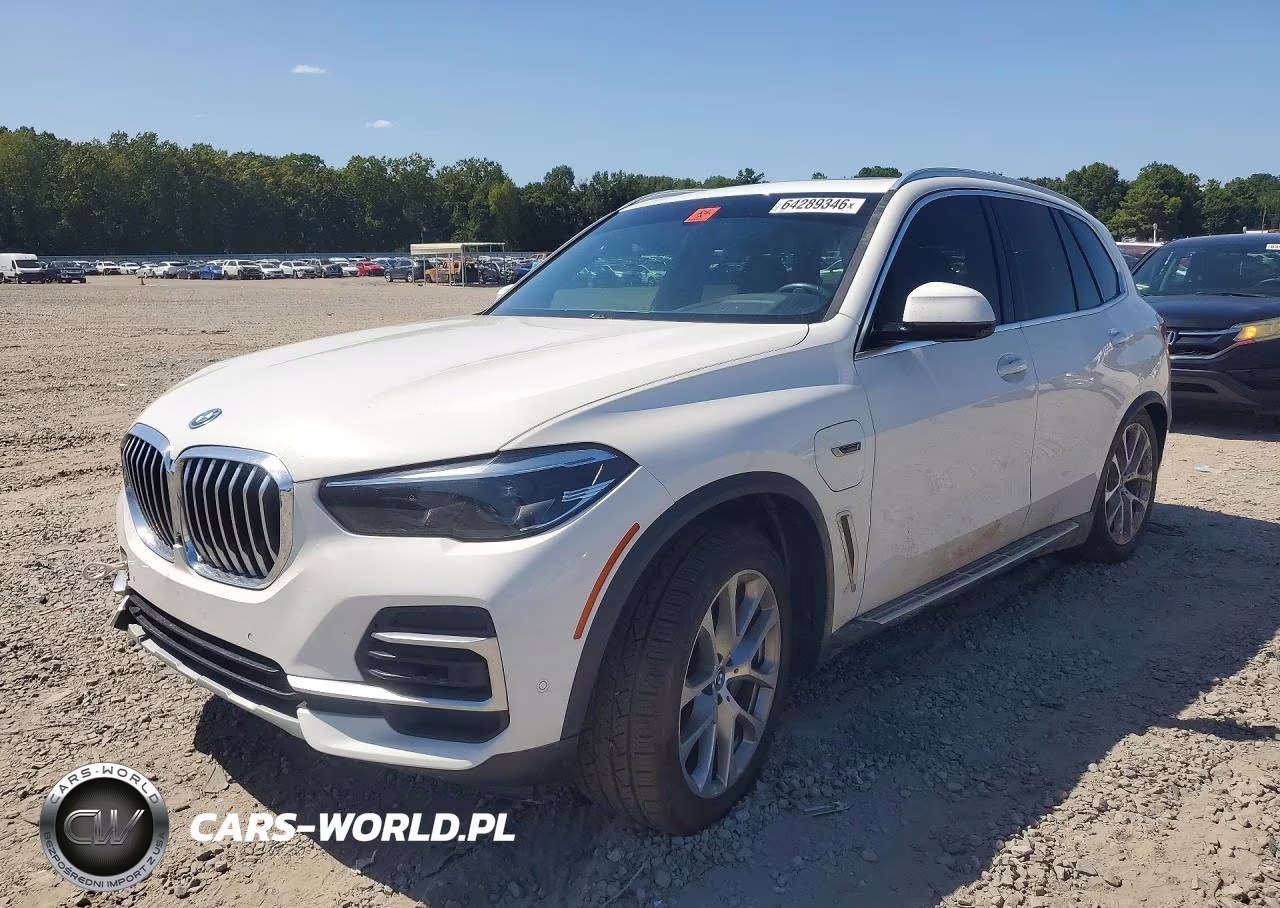 2023 BMW X5 xDrive45E VIN:5UXTA6C08P9P18330 - 1