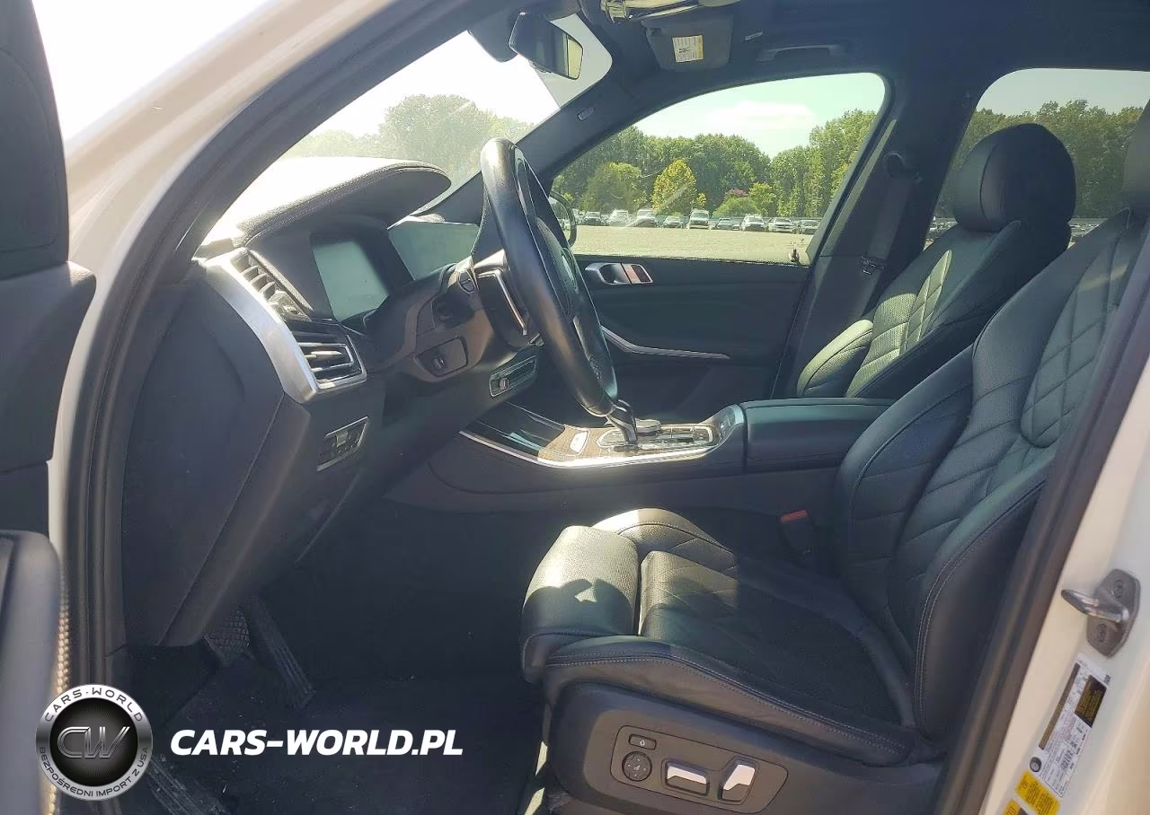 2023 BMW X5 xDrive45E VIN:5UXTA6C08P9P18330 - 7