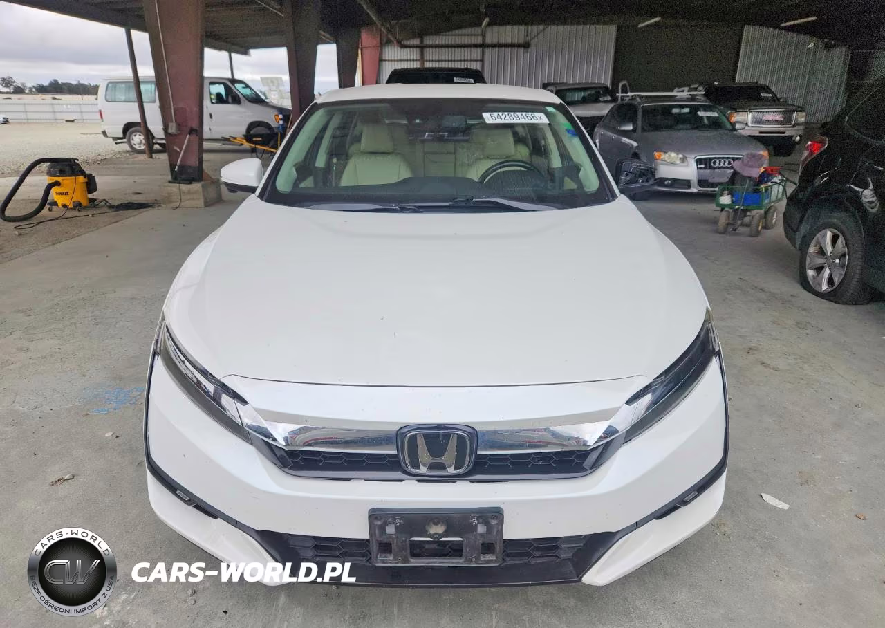 2018 Honda Clarity Touring VIN:JHMZC5F32JC008922 - 5