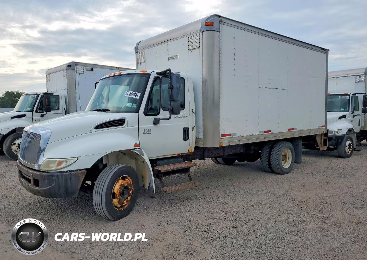 2005 International 4000 4300