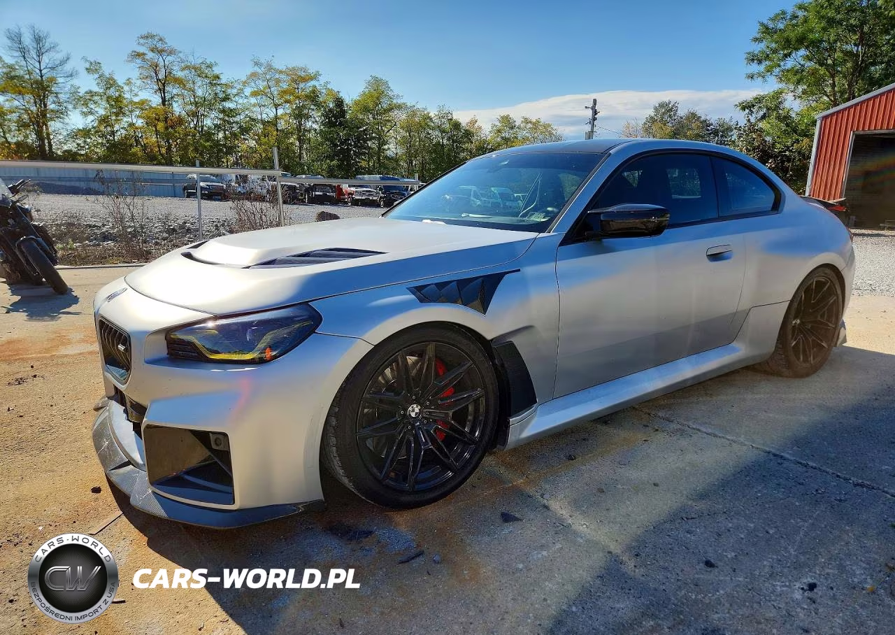 2023 BMW M2