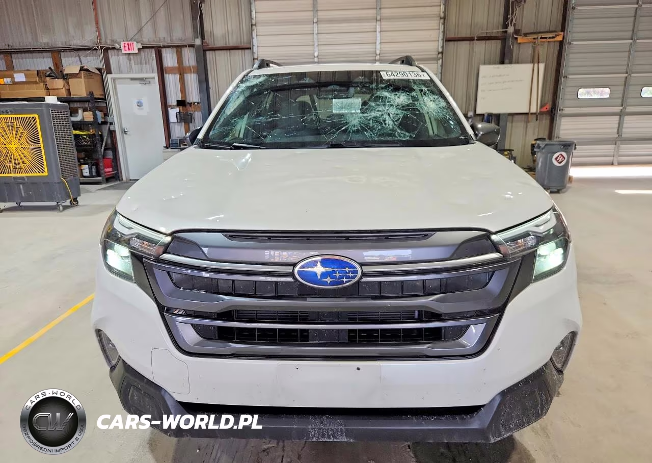 2025 Subaru Forester Premium VIN:JF2SLDBCXSH593712 - 5