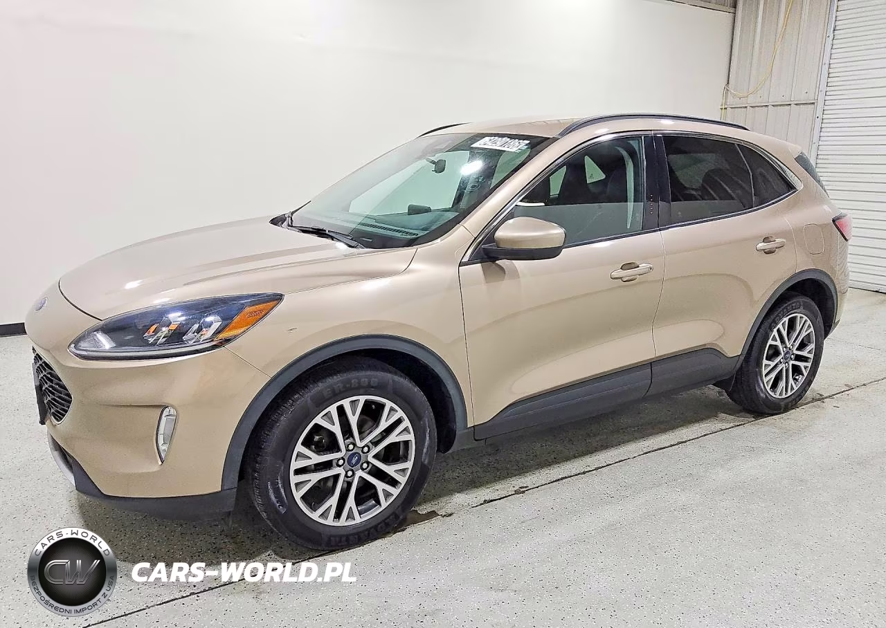 2021 Ford Escape Sel