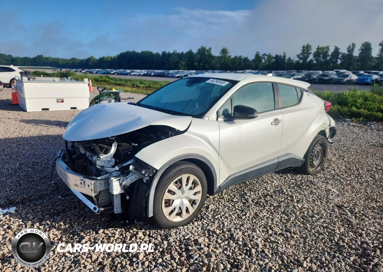 2020 Toyota C-Hr Le – zdjęcie 1 z 12