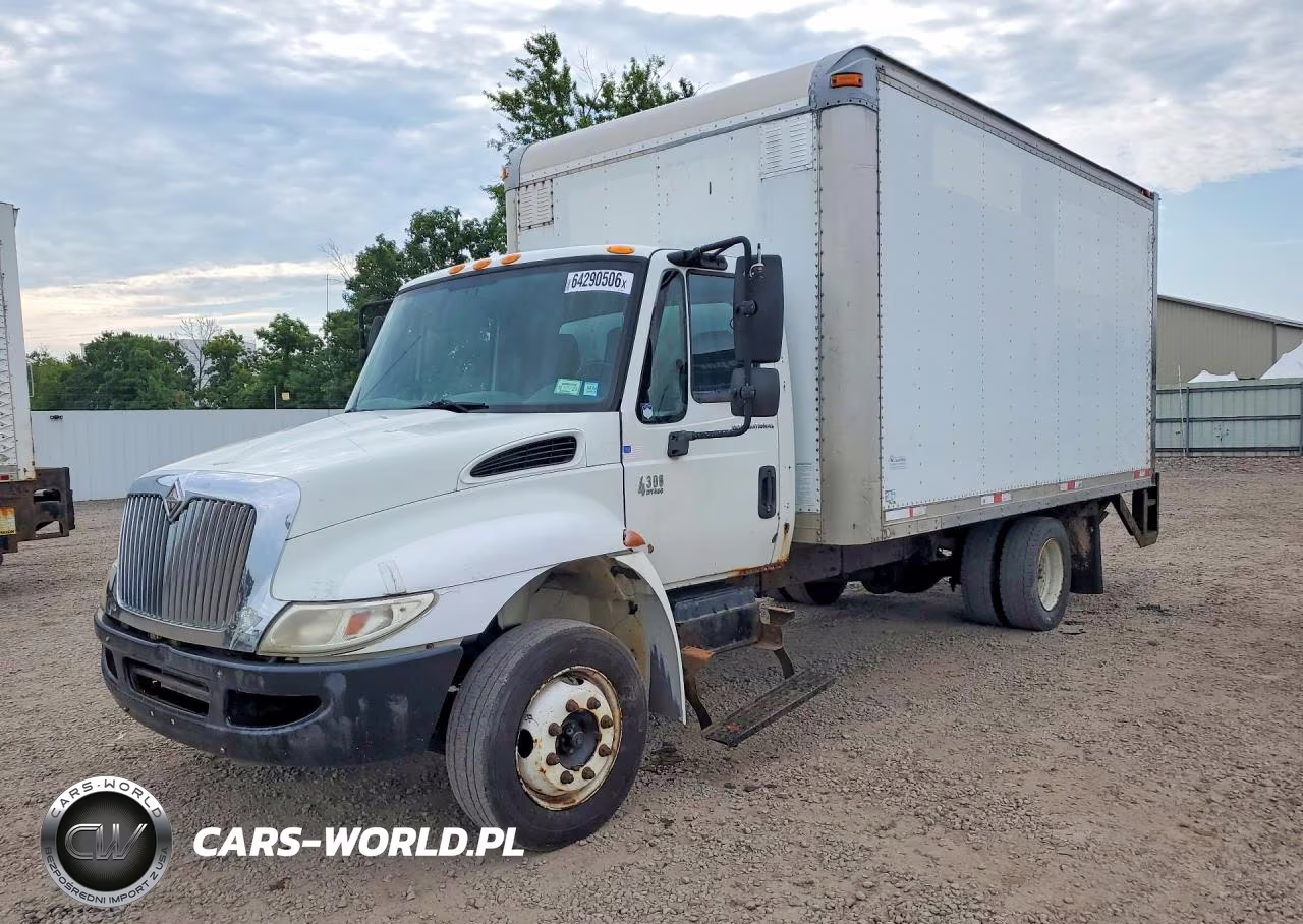 2005 International 4000 4300