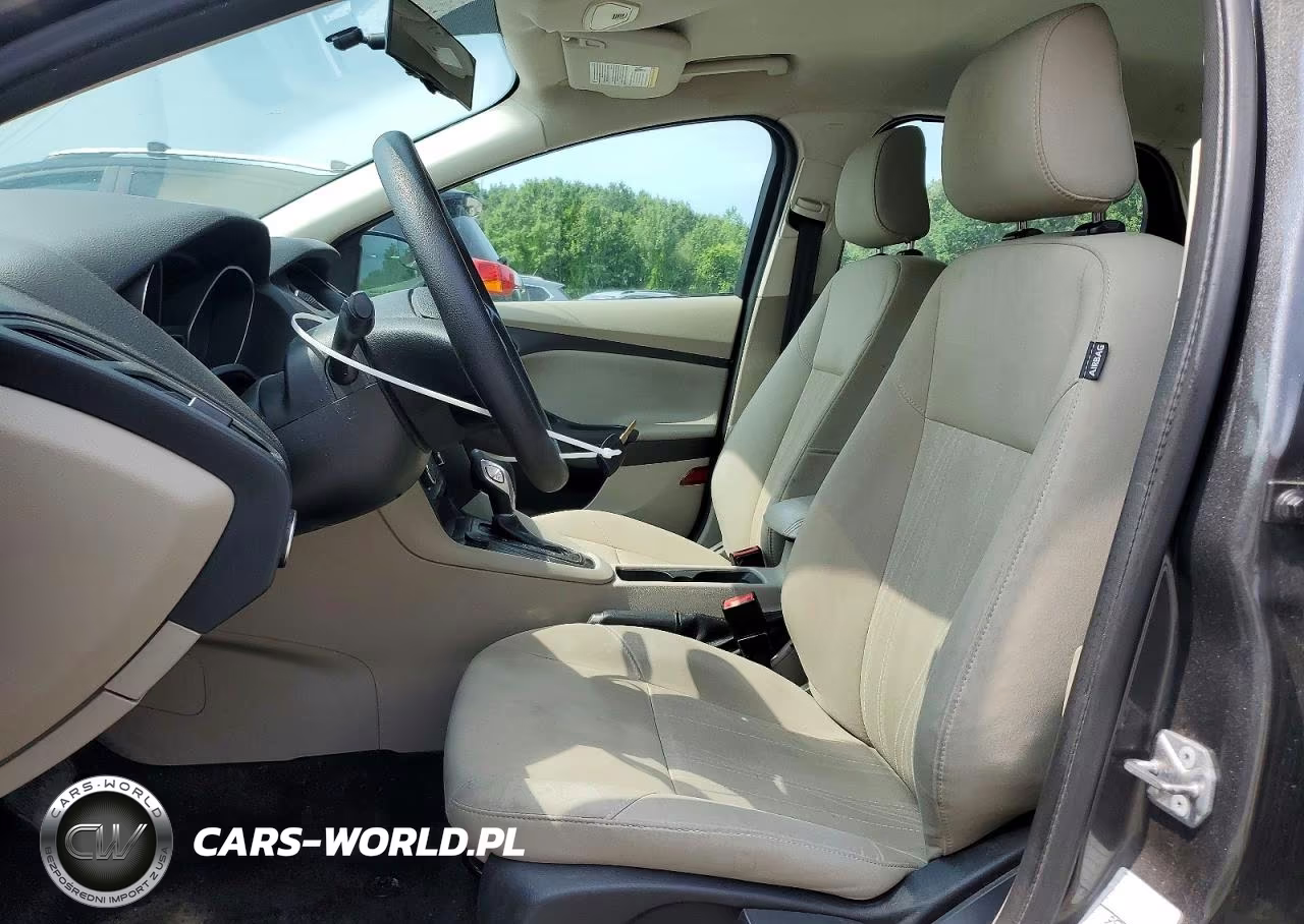 2018 Ford Focus Se VIN:1FADP3F21JL252921 - 7