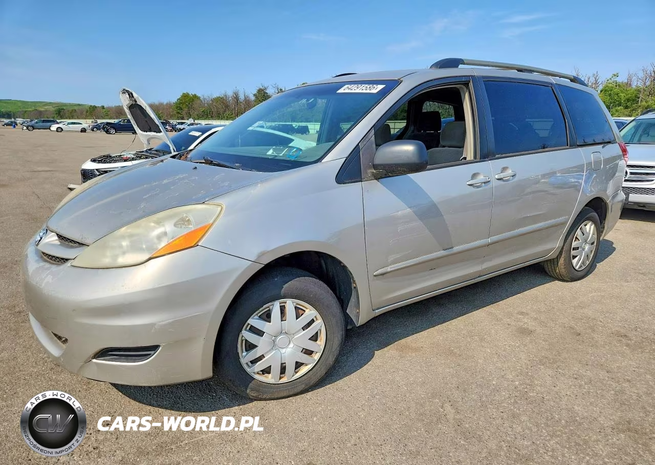 2006 Toyota Sienna Le 8 Passenger
