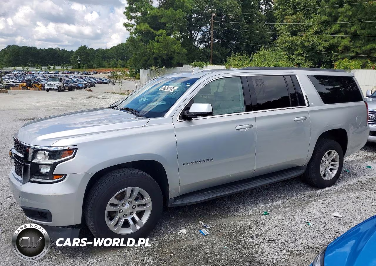 2017 Chevrolet Suburban C1500 Lt – zdjęcie 1 z 13