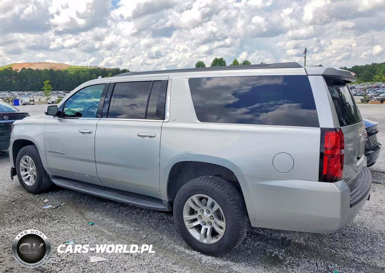 2017 Chevrolet Suburban C1500 Lt VIN:1GNSCHKC8HR220636 - 2