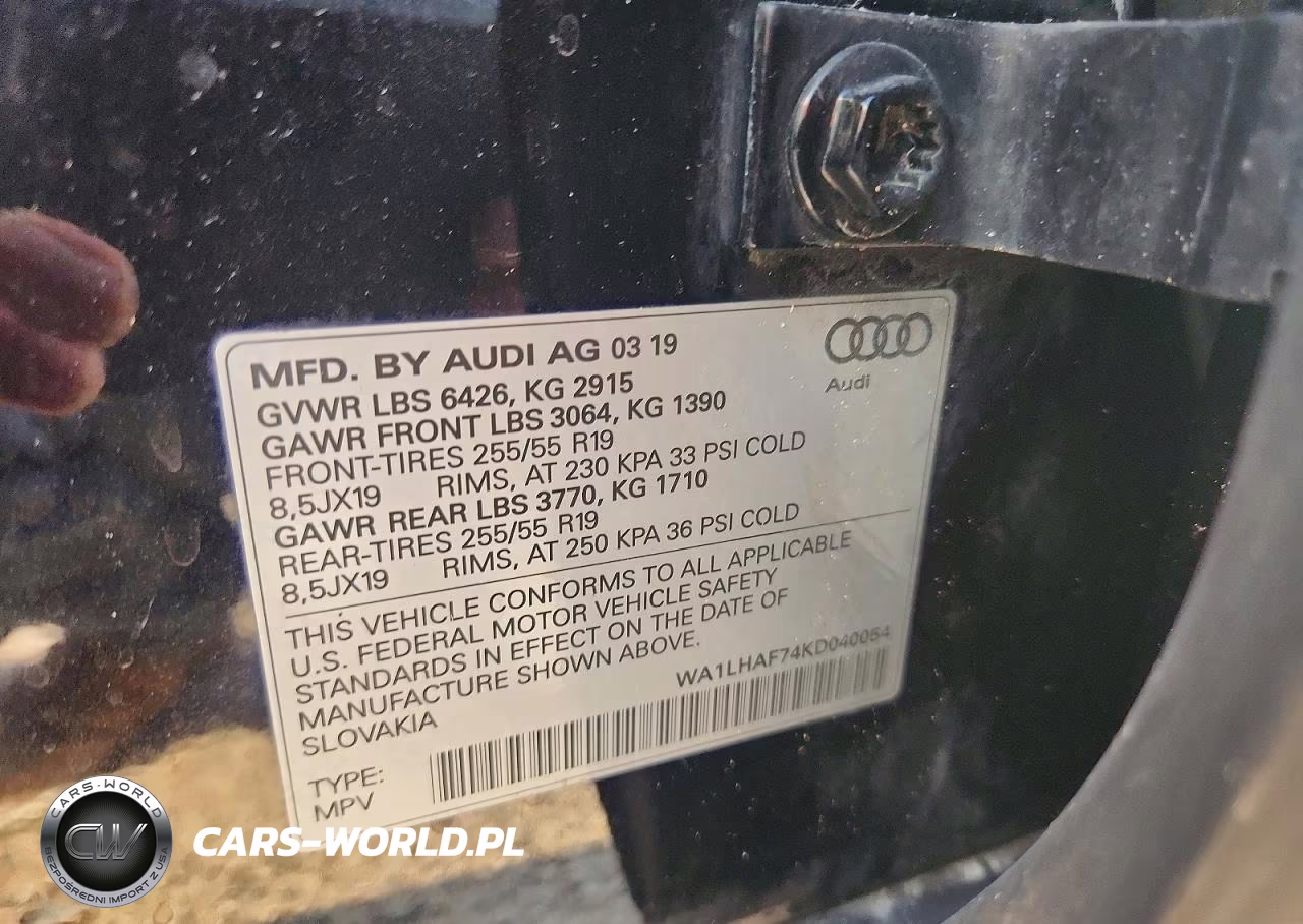 2019 Audi Q7 Premium Plus VIN:WA1LHAF74KD040054 - 13