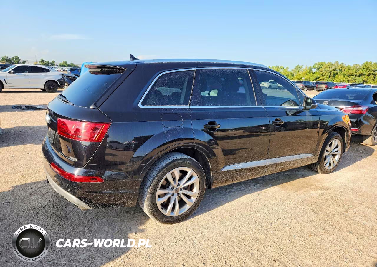 2019 Audi Q7 Premium Plus VIN:WA1LHAF74KD040054 - 3