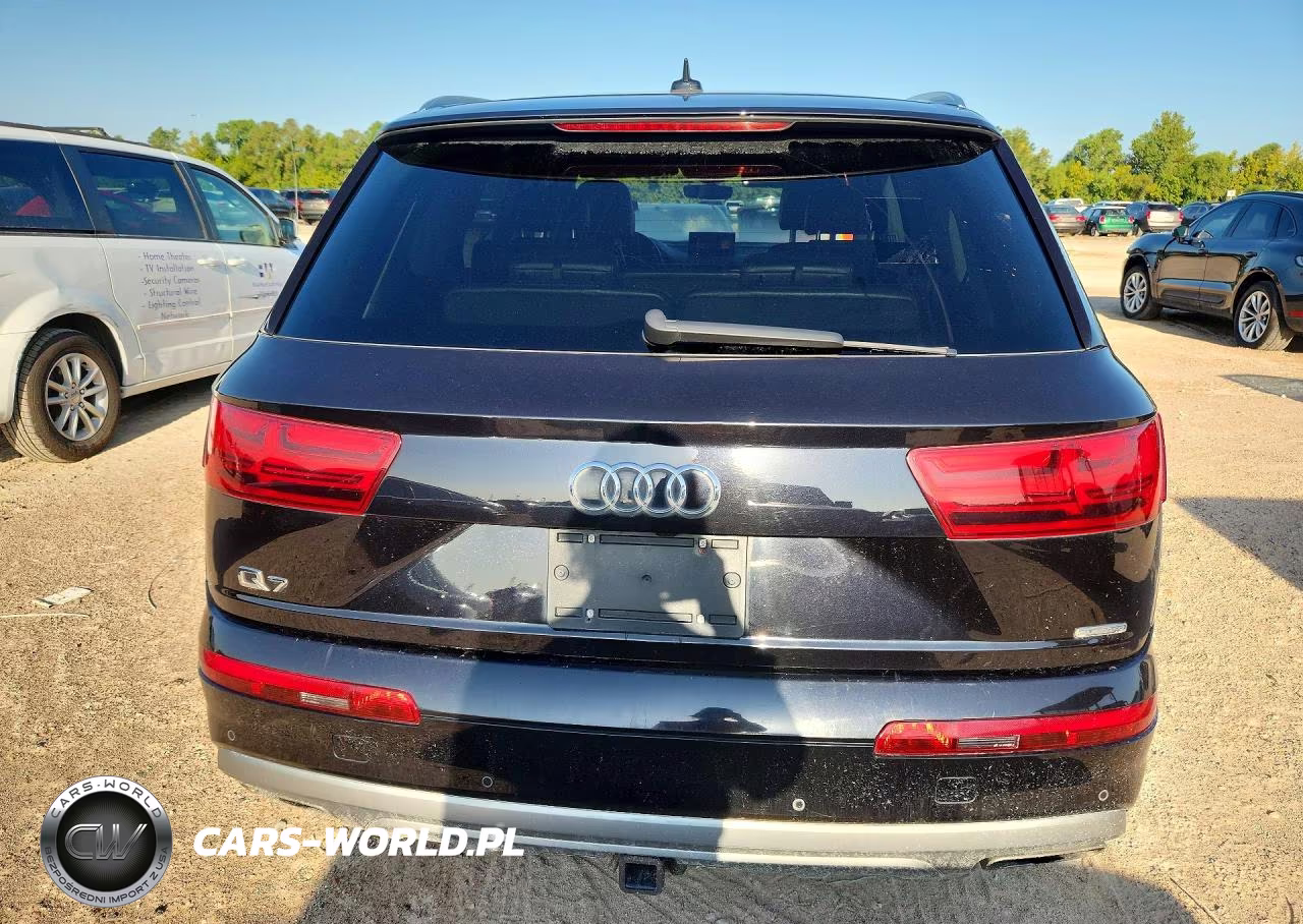 2019 Audi Q7 Premium Plus VIN:WA1LHAF74KD040054 - 6