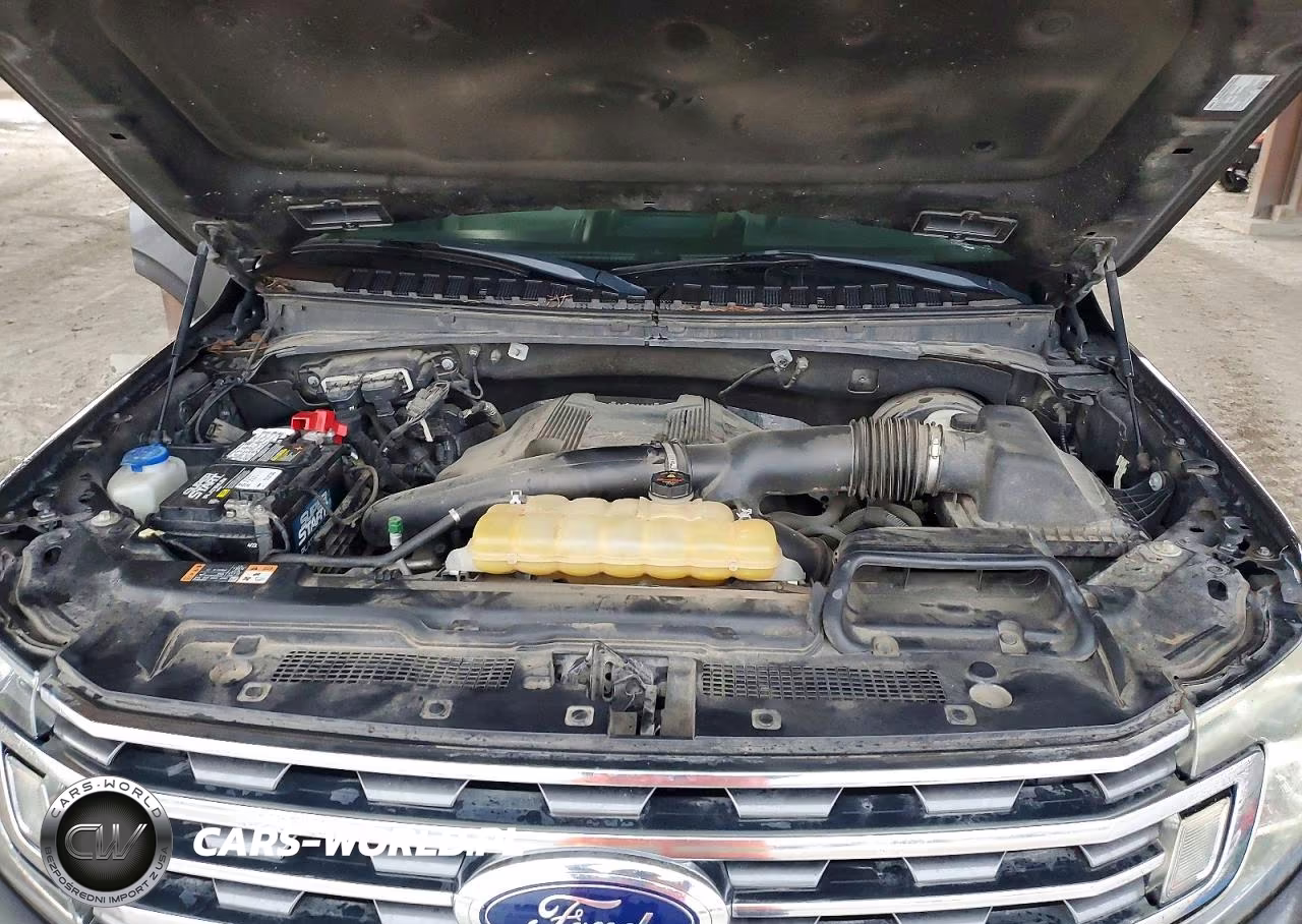 2018 Ford Expedition Xlt VIN:1FMJU1HT4JEA06056 - 12