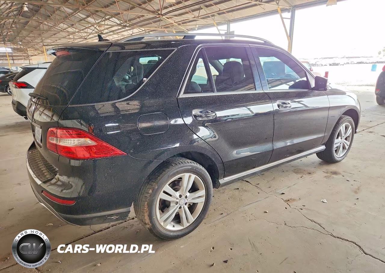 2015 Mercedes-Benz Ml 350 VIN:4JGDA5JB8FA530839 - 3