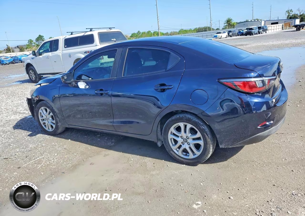 2018 Toyota Yaris Ia Base VIN:3MYDLBYVXJY305650 - 2