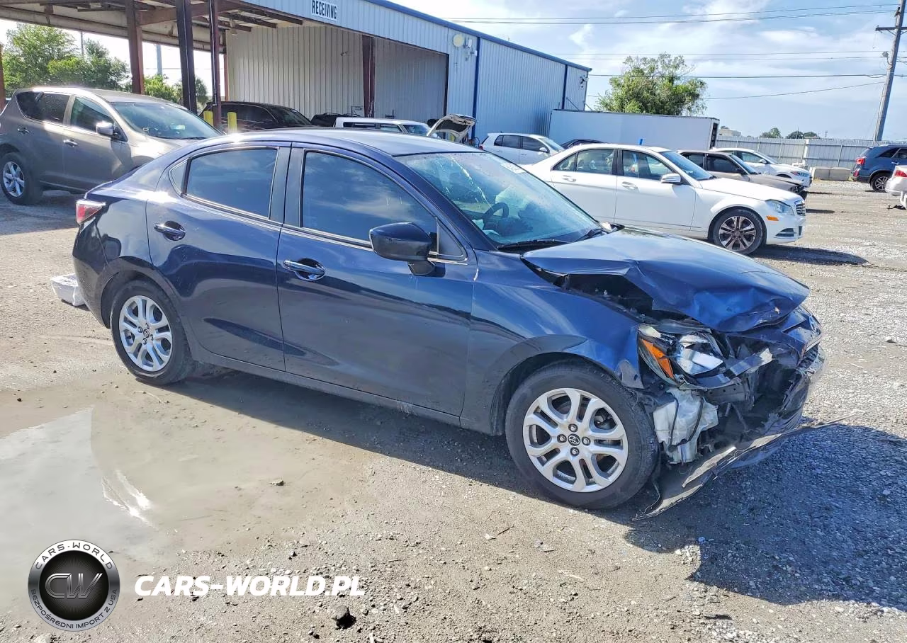 2018 Toyota Yaris Ia Base VIN:3MYDLBYVXJY305650 - 4