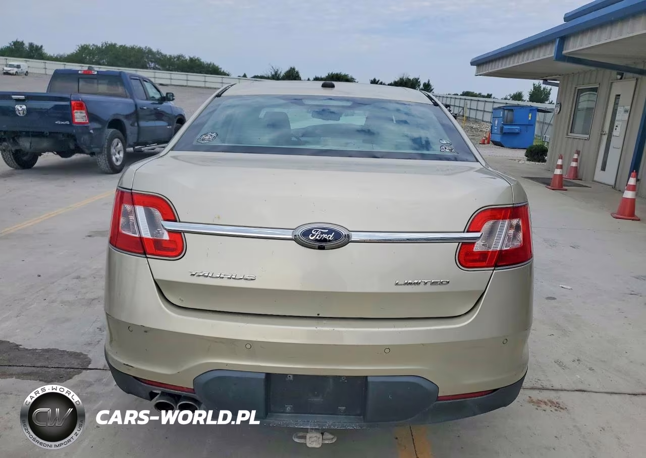 2011 Ford Taurus Limited VIN:1FAHP2FW4BG134001 - 6