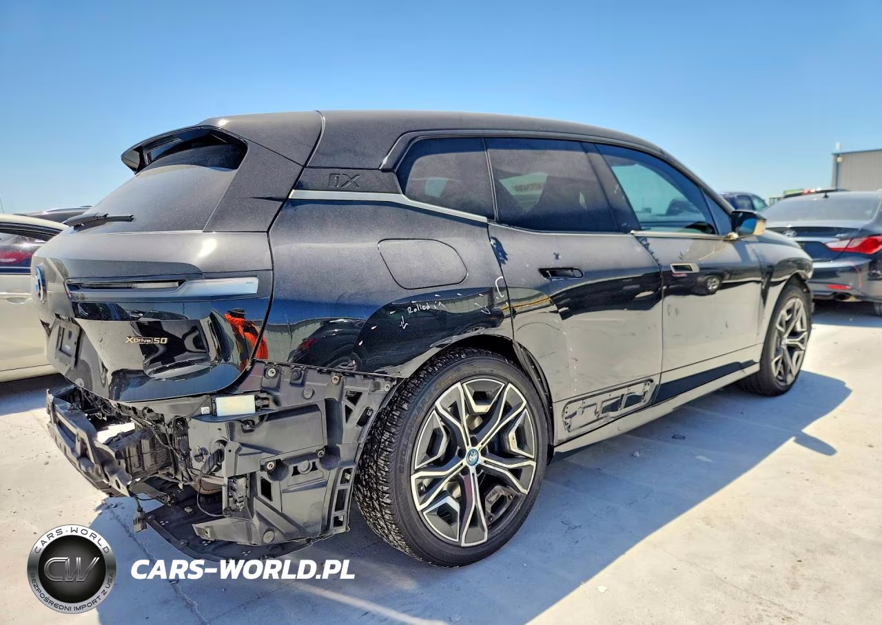2024 BMW Ix xDrive50 VIN:WB523CF08RCN46657 - 3