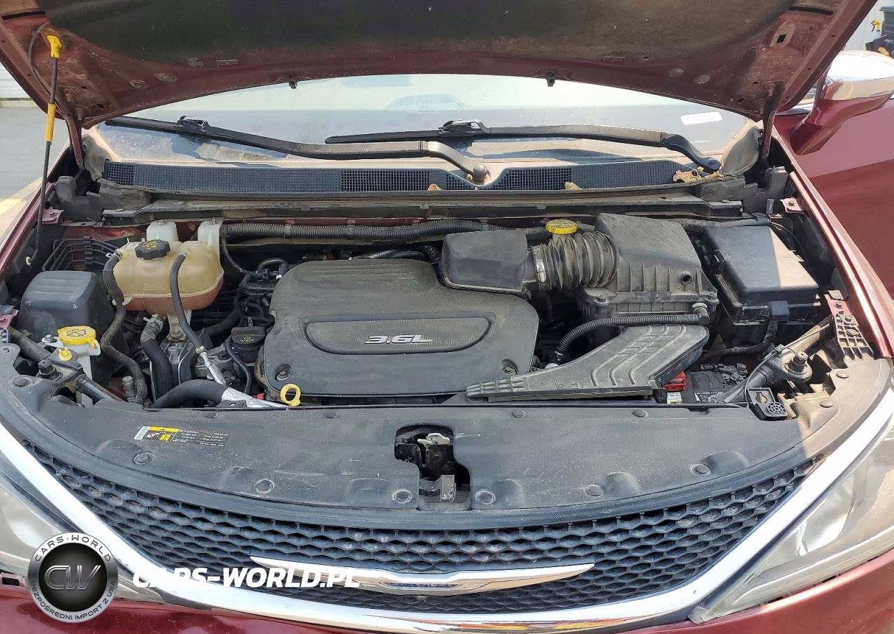 2017 Chrysler Pacifica Limited VIN:2C4RC1GG8HR647691 - 12