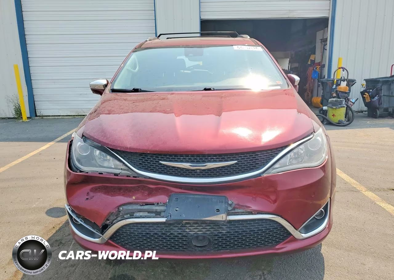 2017 Chrysler Pacifica Limited VIN:2C4RC1GG8HR647691 - 5