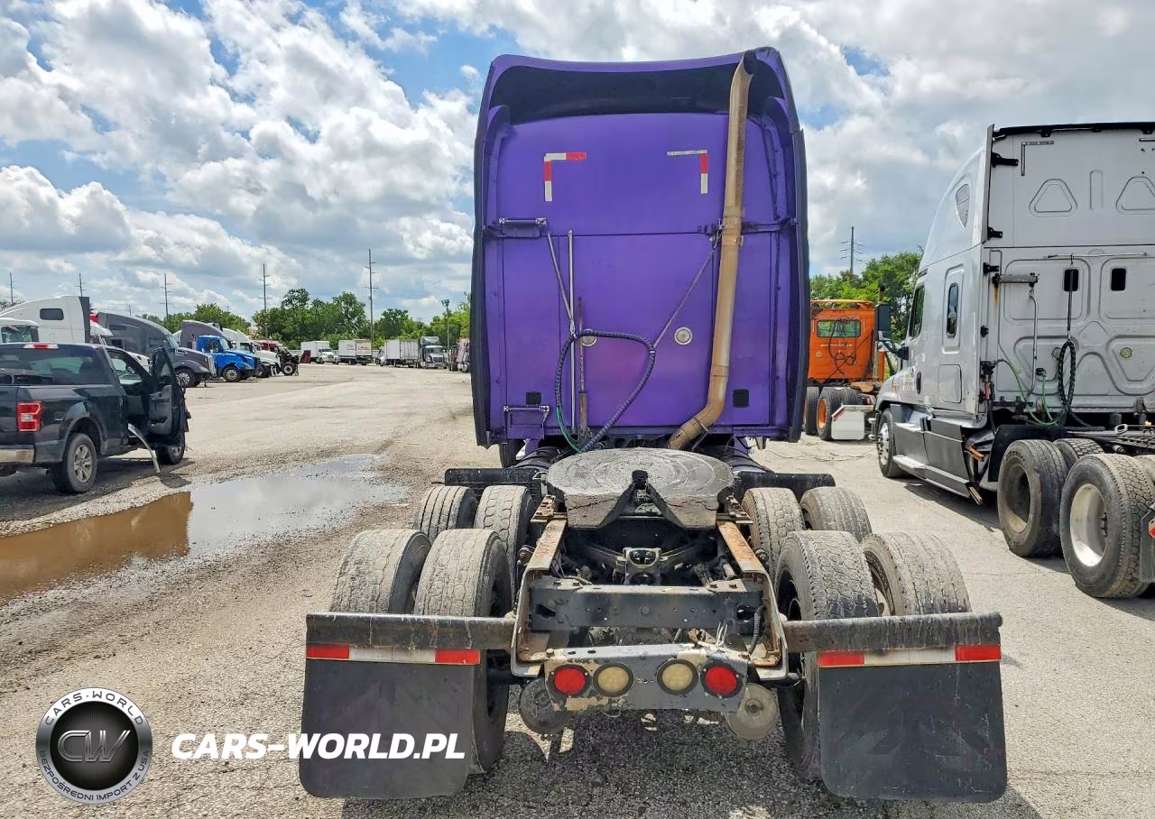 2007 Kenworth T2000 Semi Truck VIN:1XKTDB9XX7J151563 - 6