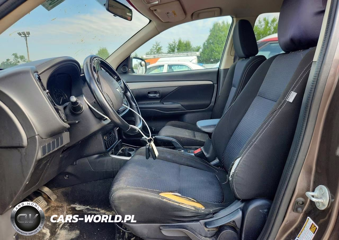 2017 Mitsubishi Outlander Se VIN:JA4AD3A30HZ002528 - 7