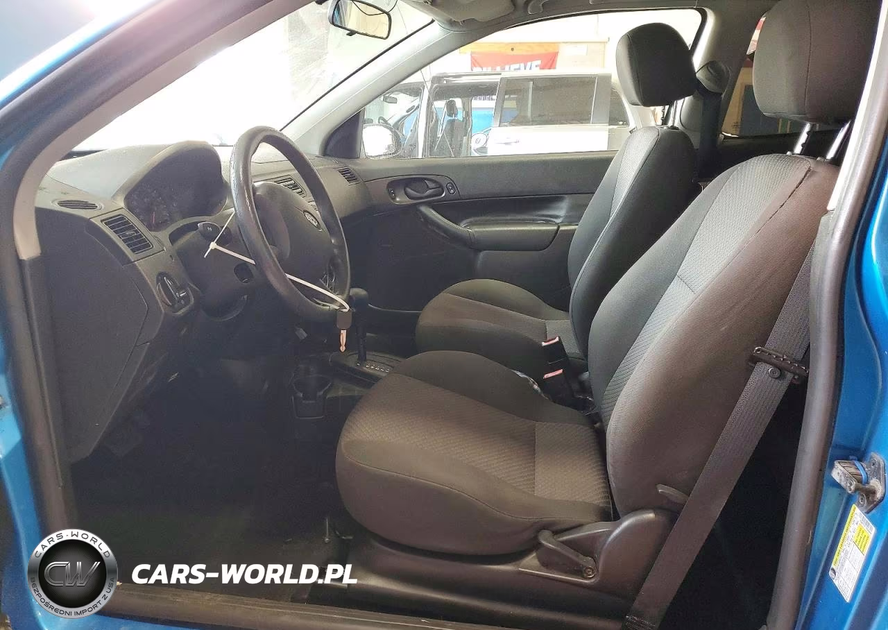 2007 Ford Focus Zx3 VIN:1FAHP31N17W306955 - 7