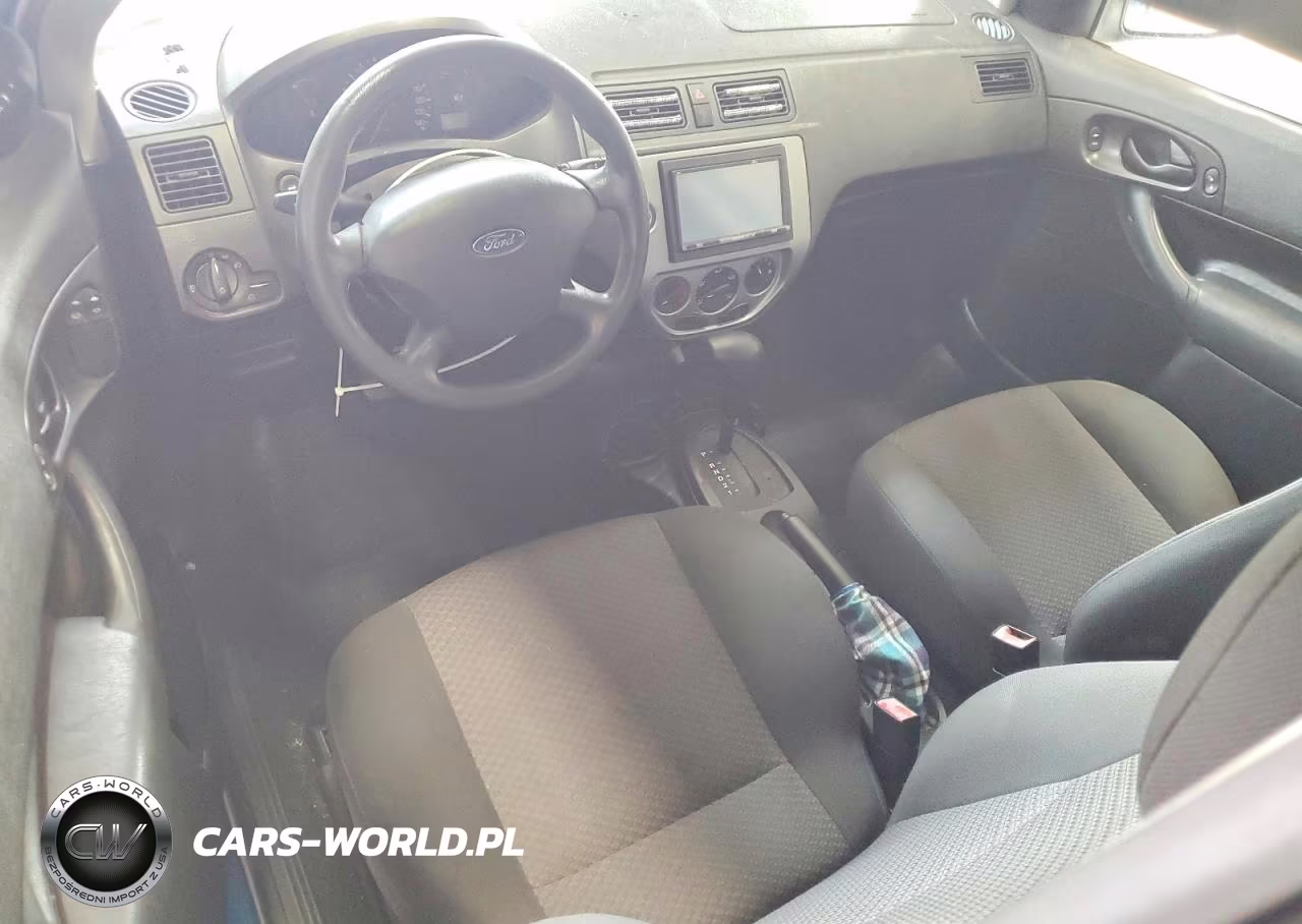 2007 Ford Focus Zx3 VIN:1FAHP31N17W306955 - 8