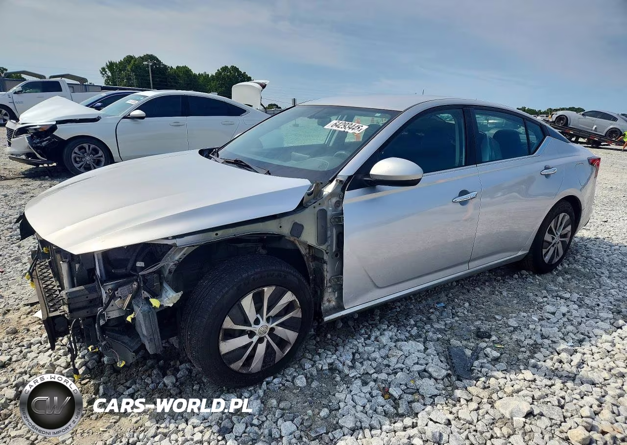 2020 Nissan Altima S – zdjęcie 1 z 13