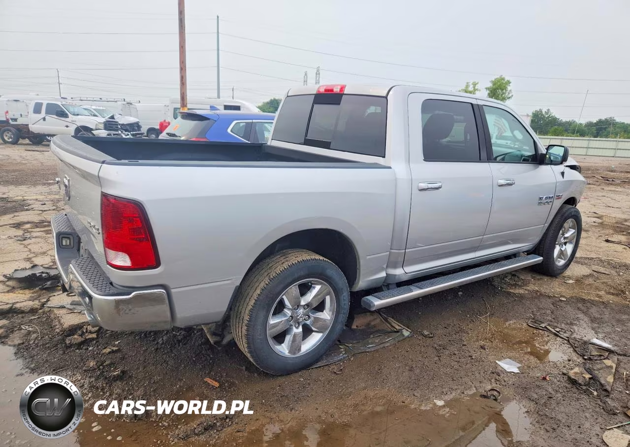 2016 Ram 1500 Slt VIN:3C6RR7LT1GG388915 - 3